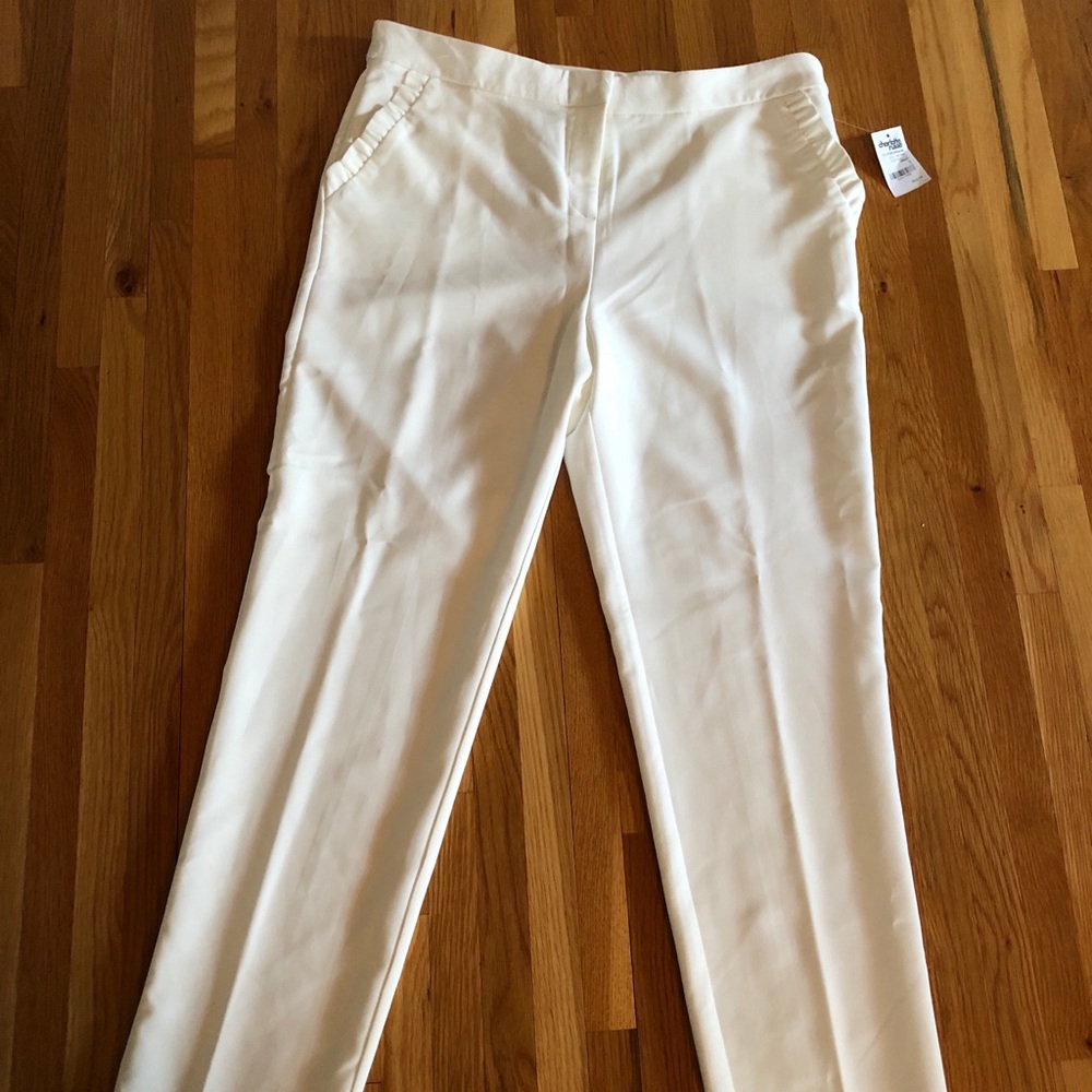 Ruffle pocket trousers